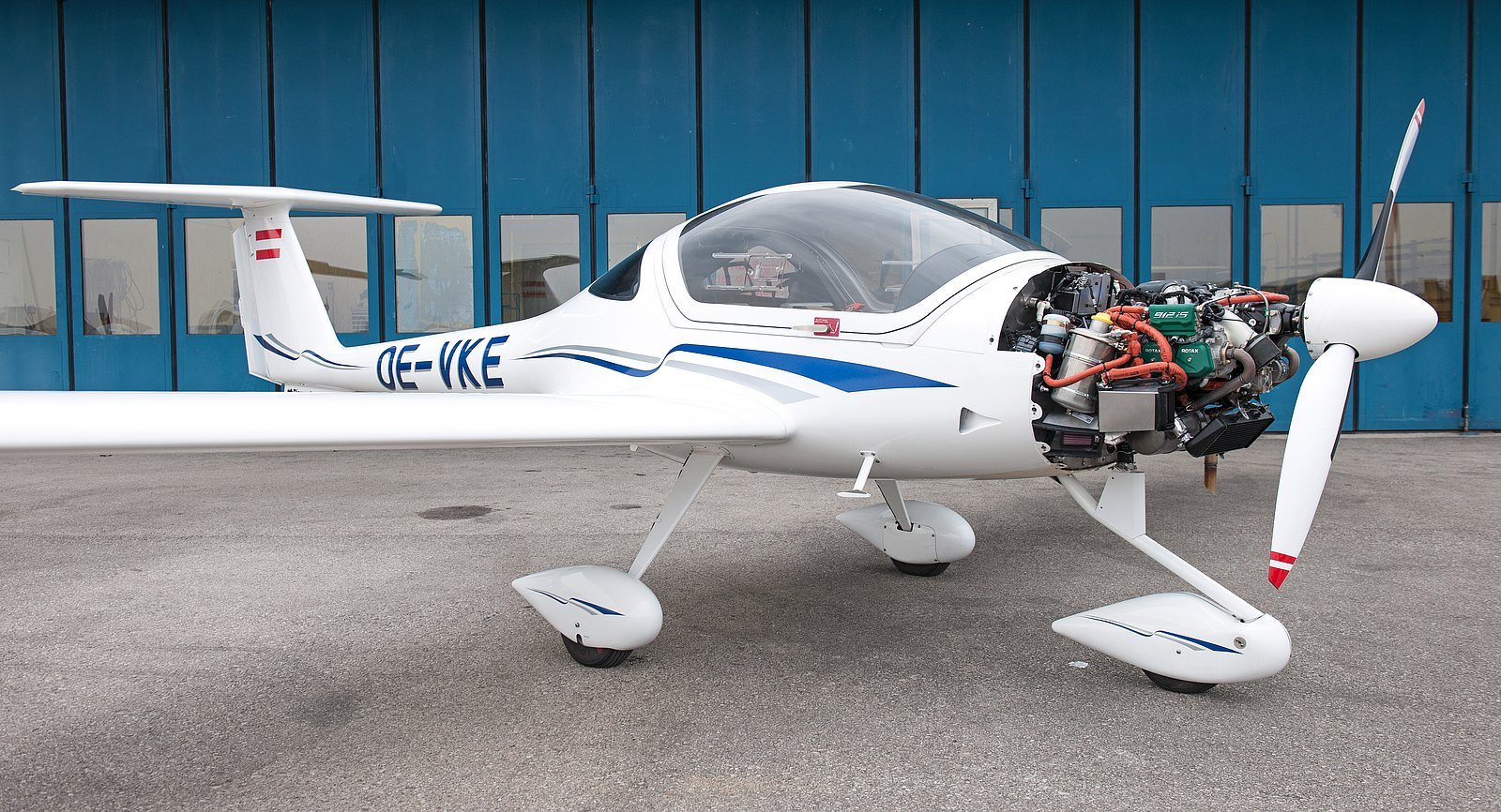 DA20-C1 / DA20i engineering and cabin detail