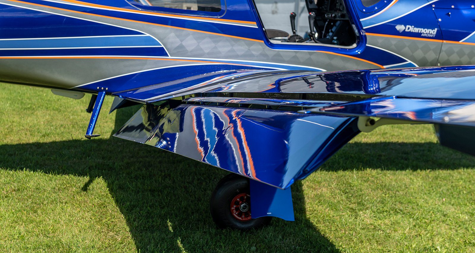 DA50 RG engineering and cabin detail